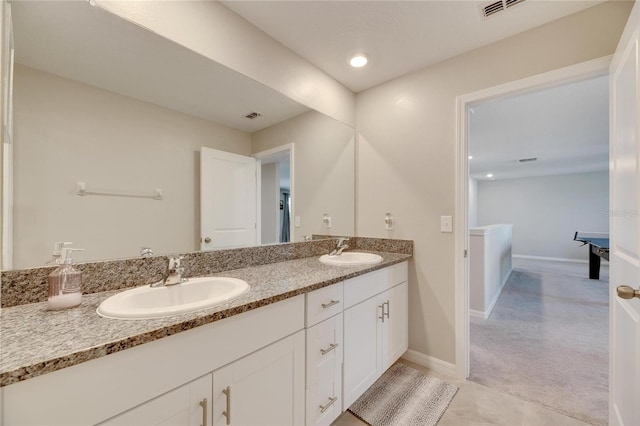 bathroom with vanity