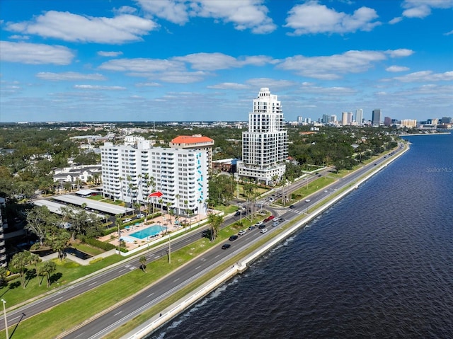 bird's eye view with a water view