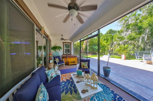 sunroom with vaulted ceiling