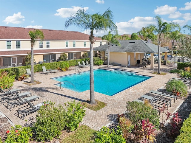 view of swimming pool featuring a patio