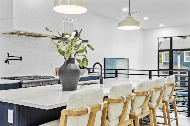 dining space featuring sink