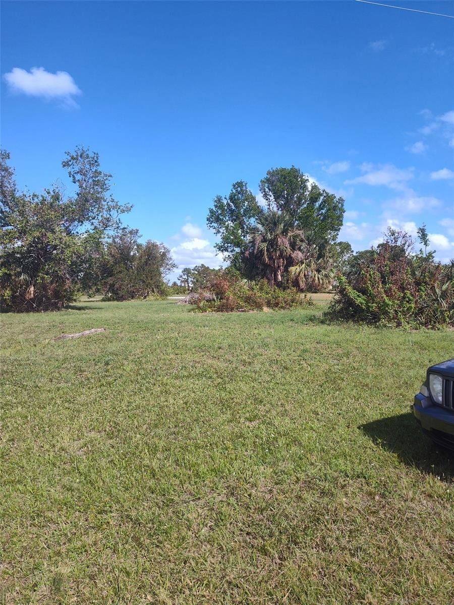 10 Windward Ln, Placida, FL 33946