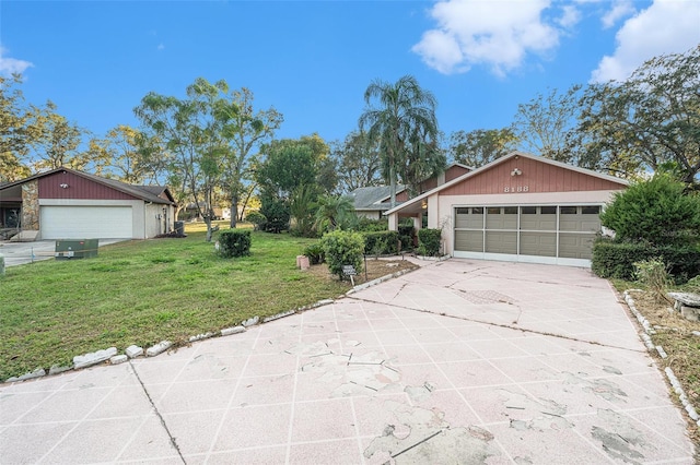 exterior space with a lawn