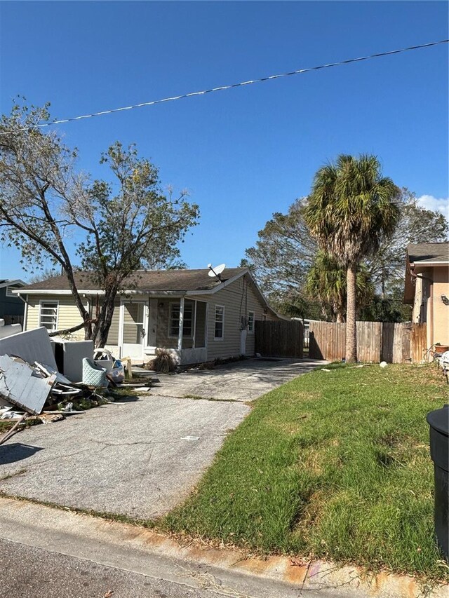 319 80th Ave NE, Saint Petersburg, FL 33702 - photo 6