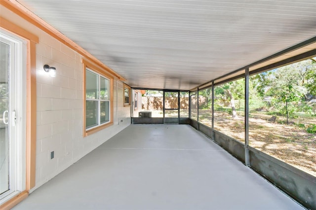 view of unfurnished sunroom