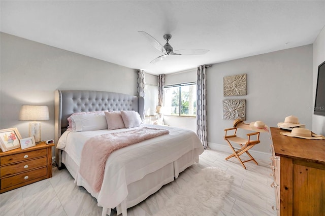 bedroom featuring ceiling fan