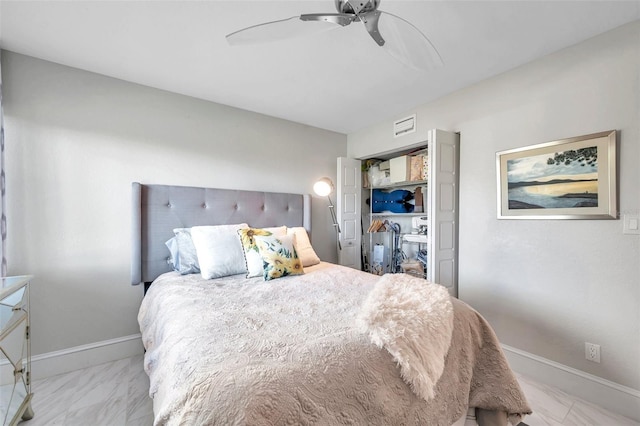 bedroom featuring ceiling fan