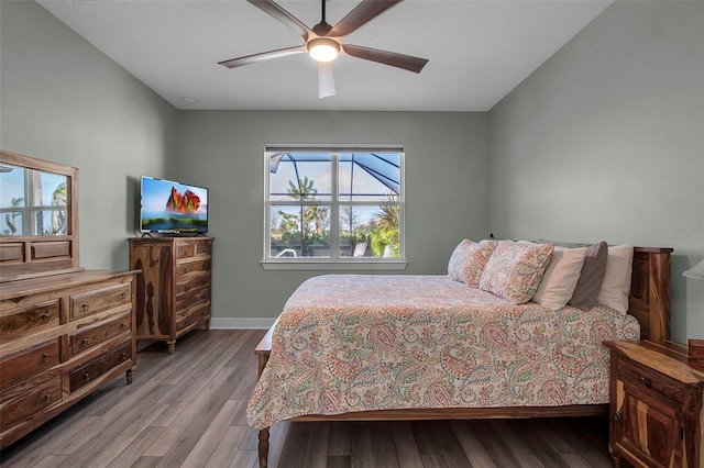 bedroom featuring light wood-type flooring and ceiling fan