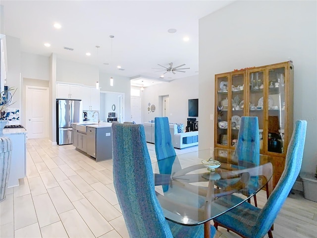 dining area with recessed lighting, visible vents, and ceiling fan