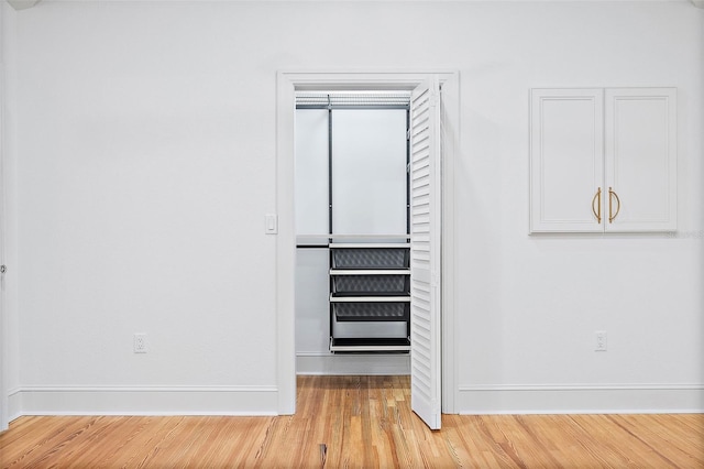 interior details with wood-type flooring