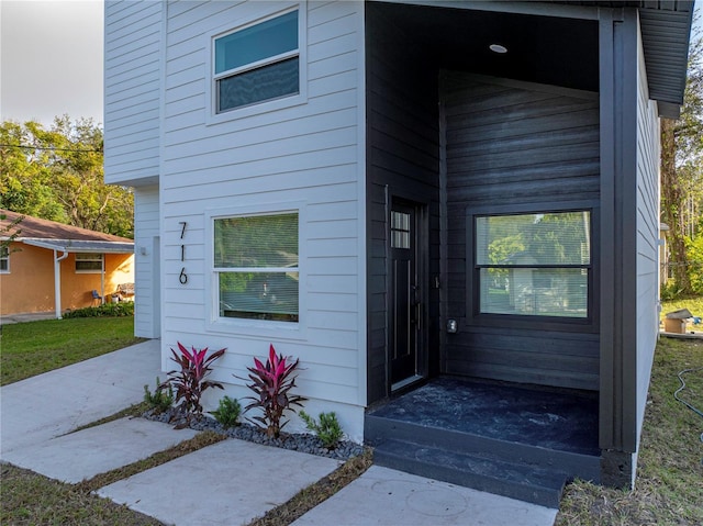 view of entrance to property