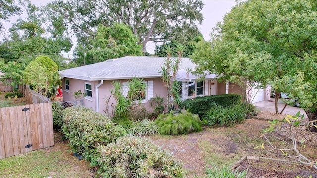 view of front of house with a garage