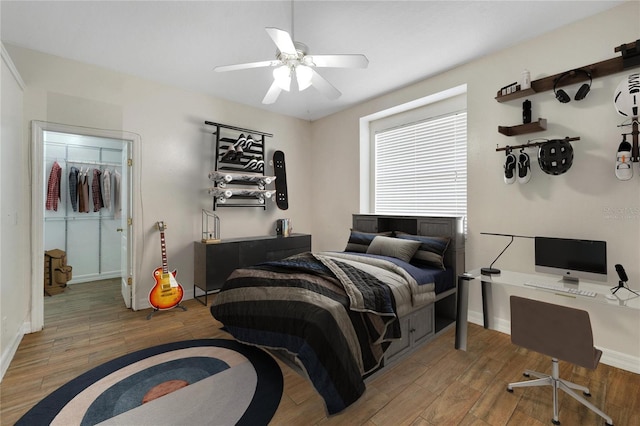 bedroom featuring a closet and ceiling fan