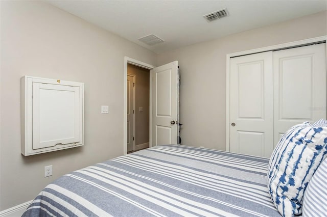 bedroom featuring a closet