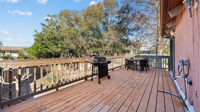 deck with grilling area