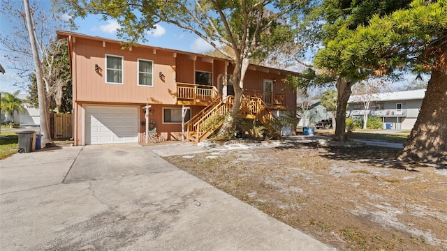 view of front of house featuring a garage