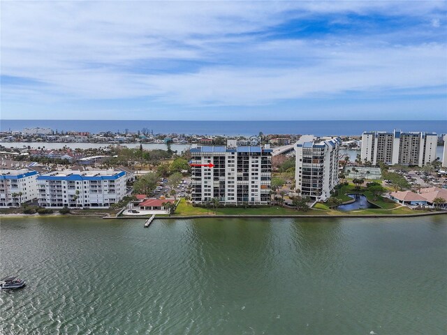 bird's eye view featuring a water view