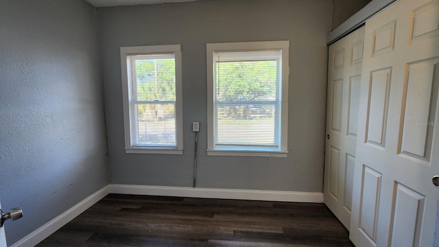 entryway featuring dark hardwood / wood-style floors