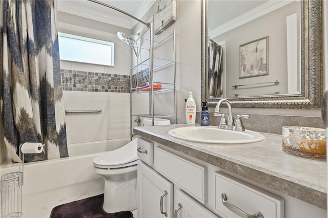 full bathroom featuring crown molding, shower / tub combo with curtain, vanity, and toilet