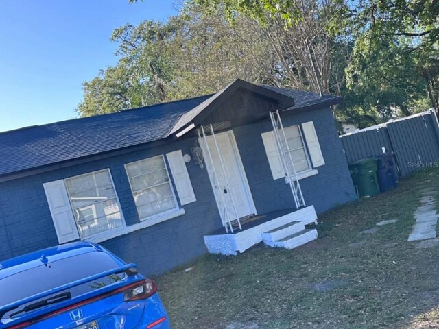 8218 N 18th St, Tampa, FL 33604 - photo 1