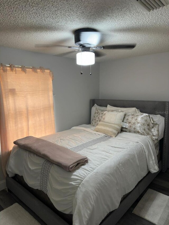 8218 N 18th St, Tampa, FL 33604 - photo 17