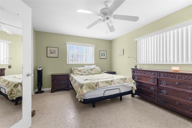 bedroom with ceiling fan