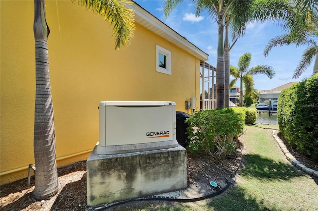 721 Manns Harbor Dr, Apollo Beach, FL 33572 - exterior view of stucco siding
