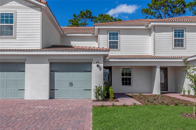 view of front of house with a garage