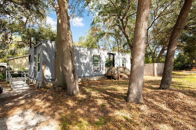 view of front of property