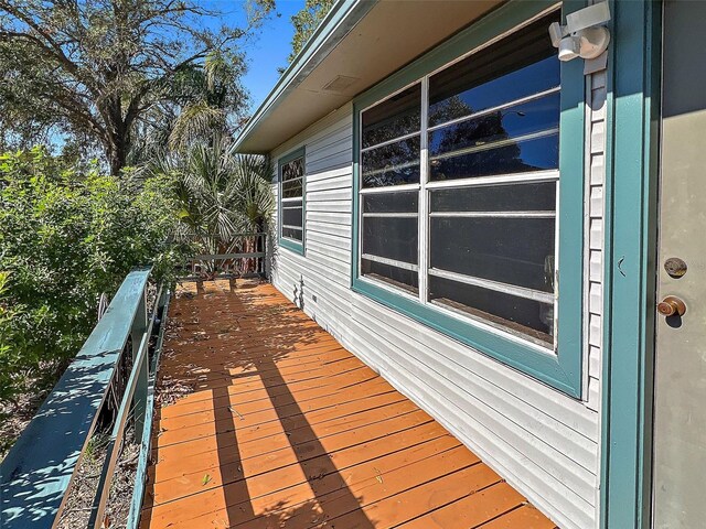 133 80th Ave N, Saint Petersburg, FL 33702 - photo 3