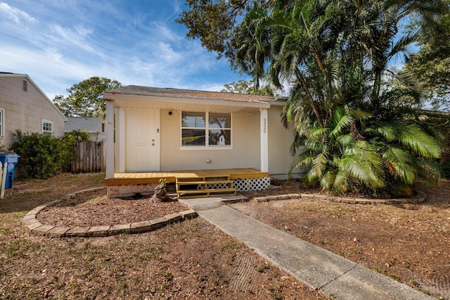 view of front of house with covered porch