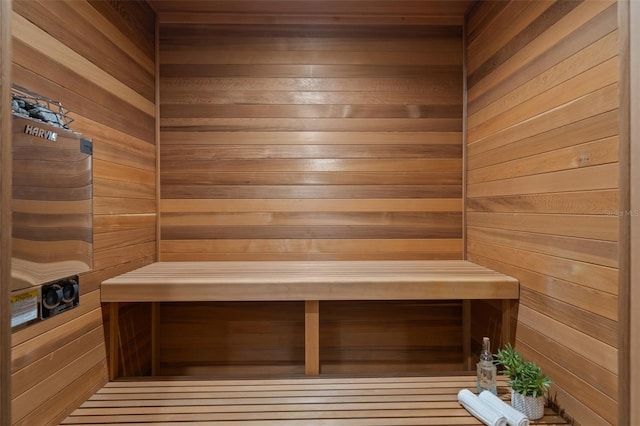 view of sauna / steam room