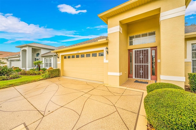 view of front of house with a garage