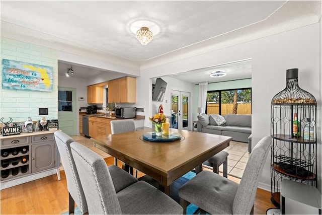 dining area featuring light hardwood / wood-style floors