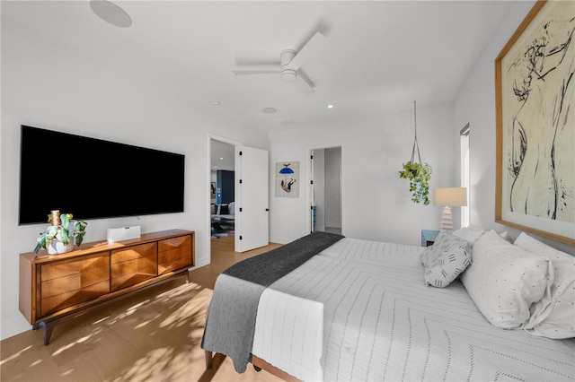 bedroom featuring ceiling fan