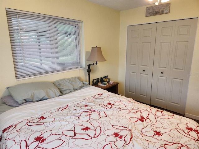 bedroom featuring a closet