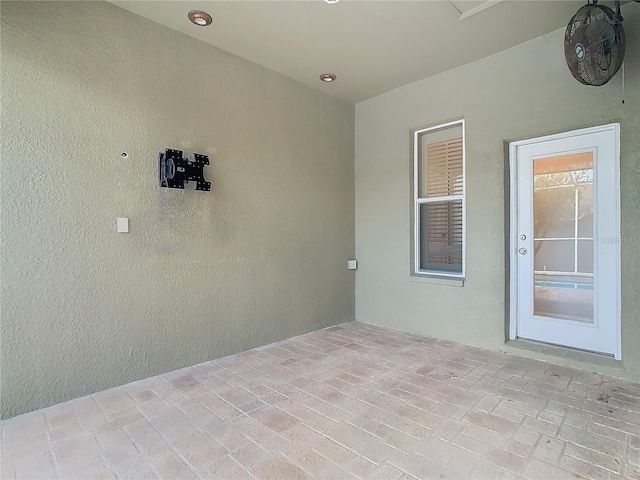10130 Balcony St, New Port Richey, FL 34655 - view of patio