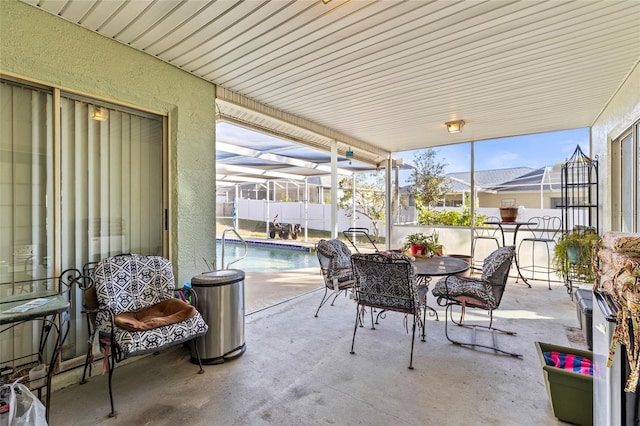 view of sunroom / solarium