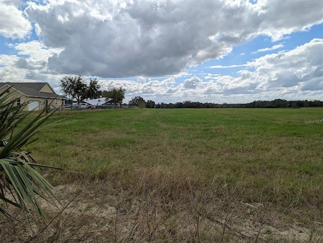 Listing photo 3 for Amberlea Rd, Dade City FL 33523