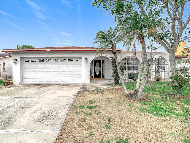 view of front of house featuring a garage