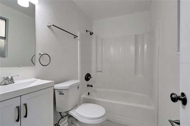 full bathroom with vanity, toilet, and washtub / shower combination