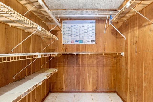 2650 Pearce Dr Unit 403, Clearwater, FL 33764 - view of walk in closet