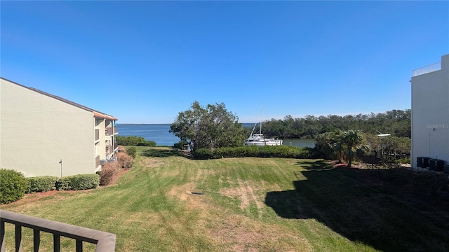 view of yard with a water view