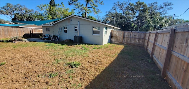 7045 Lenox Dr, New Port Richey, FL 34653 - back of property with a fenced backyard