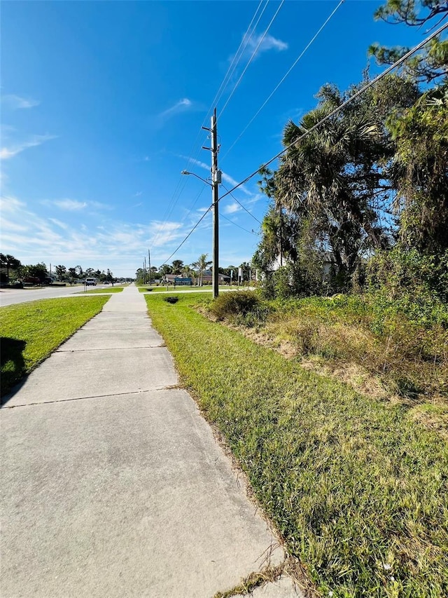 Listing photo 3 for W Price Blvd, North Port FL 34286