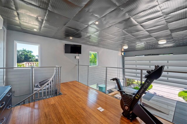 747 Brightwaters Blvd NE, Saint Petersburg, FL 33704 - photo 23