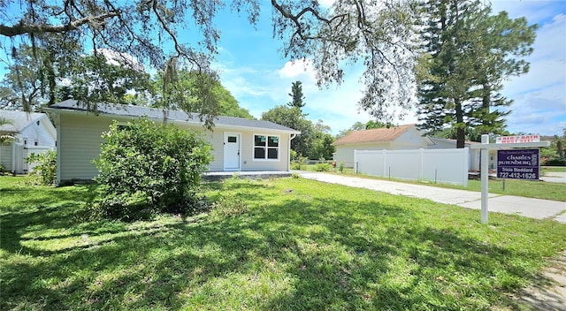 3562 Fisher Rd, Palm Harbor, FL 34683 - photo 1