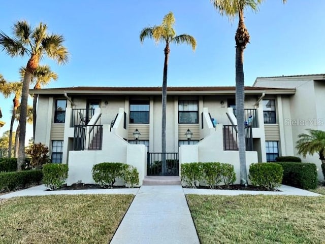 4452 Weybridge St Unit 74, Sarasota, FL 34235 - view of building exterior