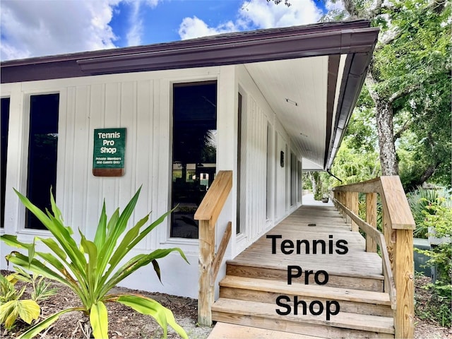 4452 Weybridge St Unit 74, Sarasota, FL 34235 - property entrance