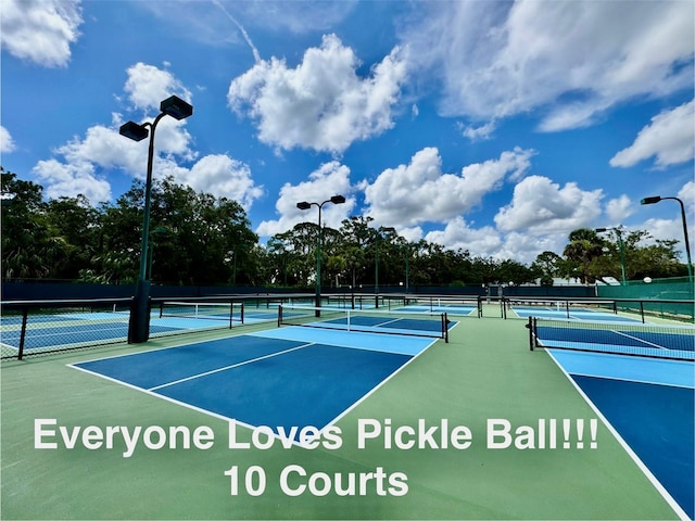 4452 Weybridge St Unit 74, Sarasota, FL 34235 - view of tennis court